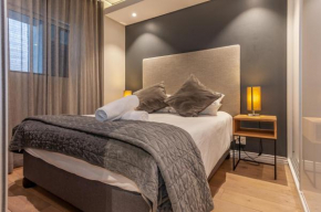 One Bed, Suite 504 Table Mountain Views